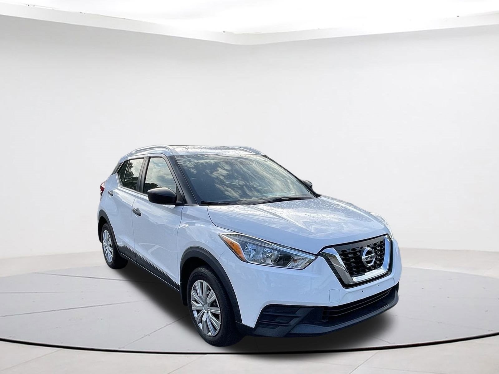 2019 Nissan Kicks S