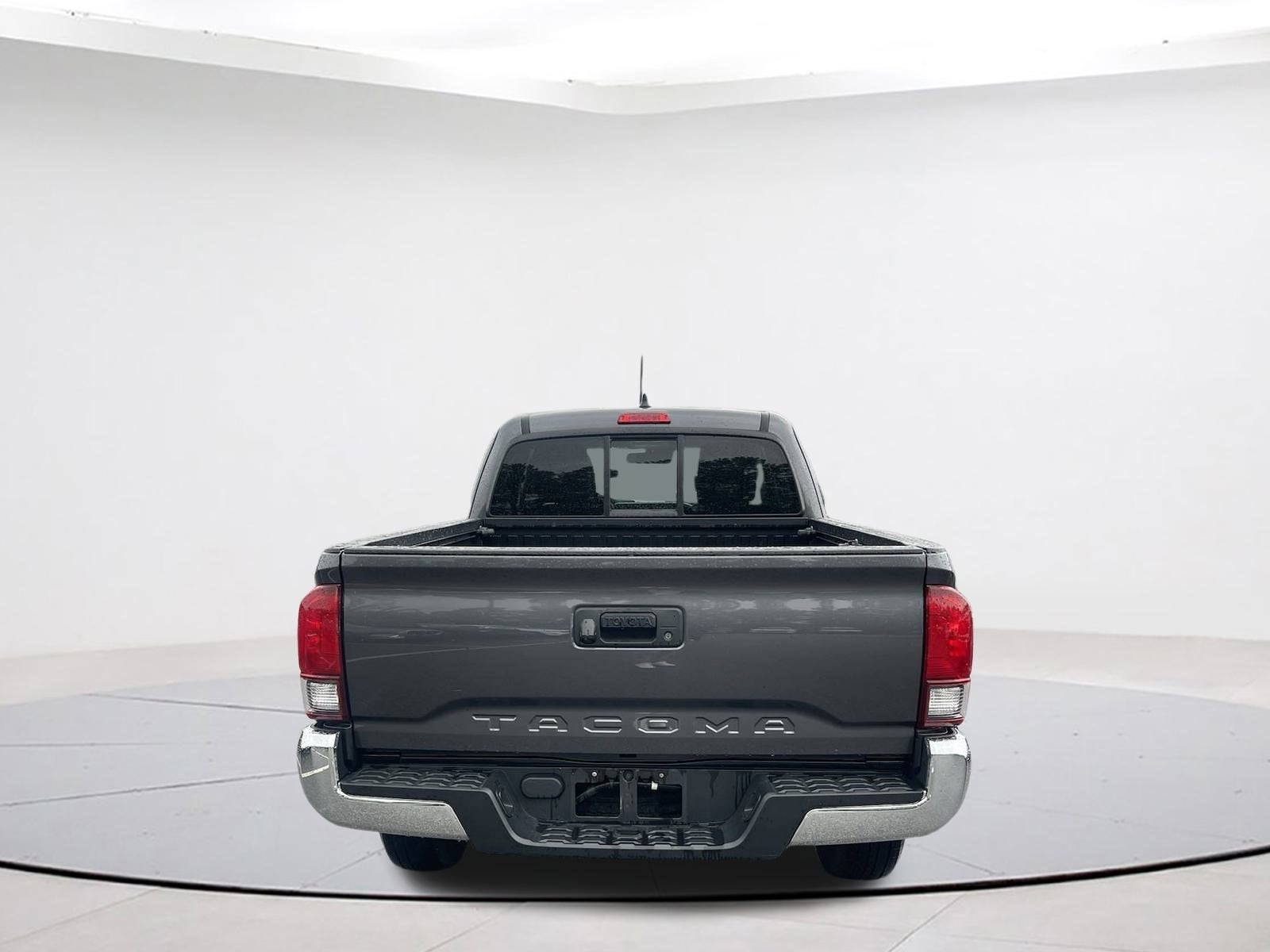 2022 Toyota Tacoma 2WD SR5