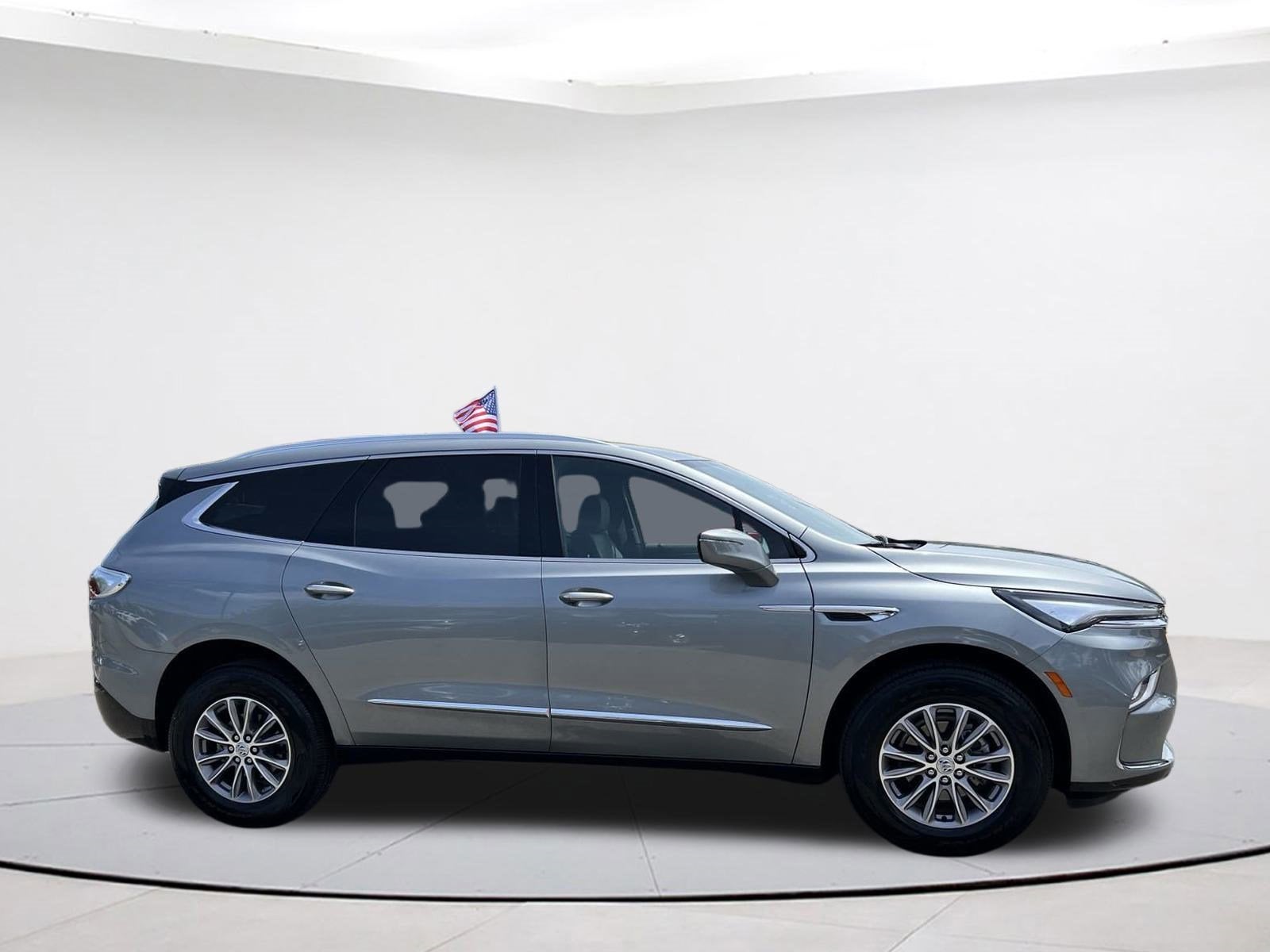 2024 Buick Enclave Essence