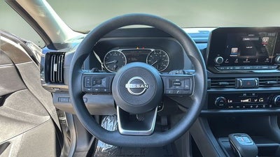 2025 Nissan Pathfinder S