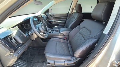 2025 Nissan Pathfinder S