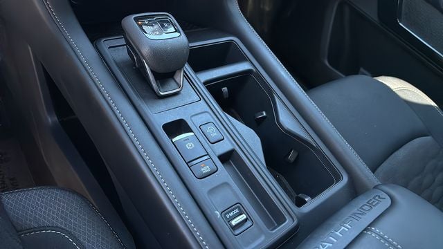 2025 Nissan Pathfinder S