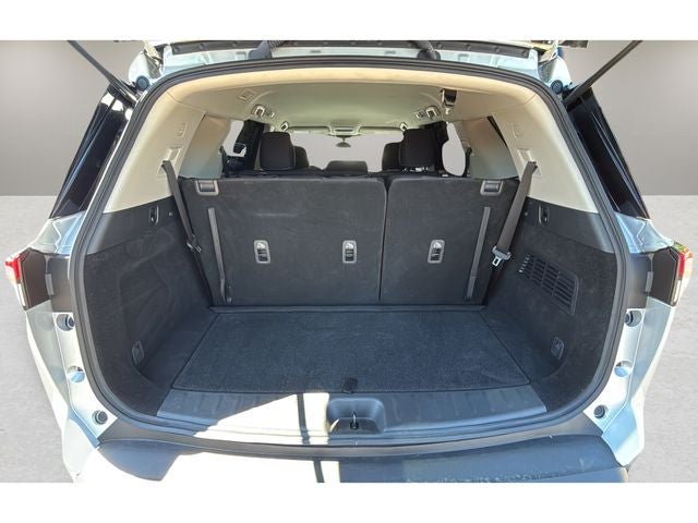 2025 Nissan Pathfinder S