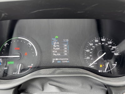 2023 Toyota Sienna LE