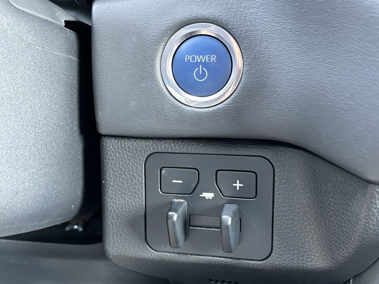 2023 Toyota Sequoia Platinum