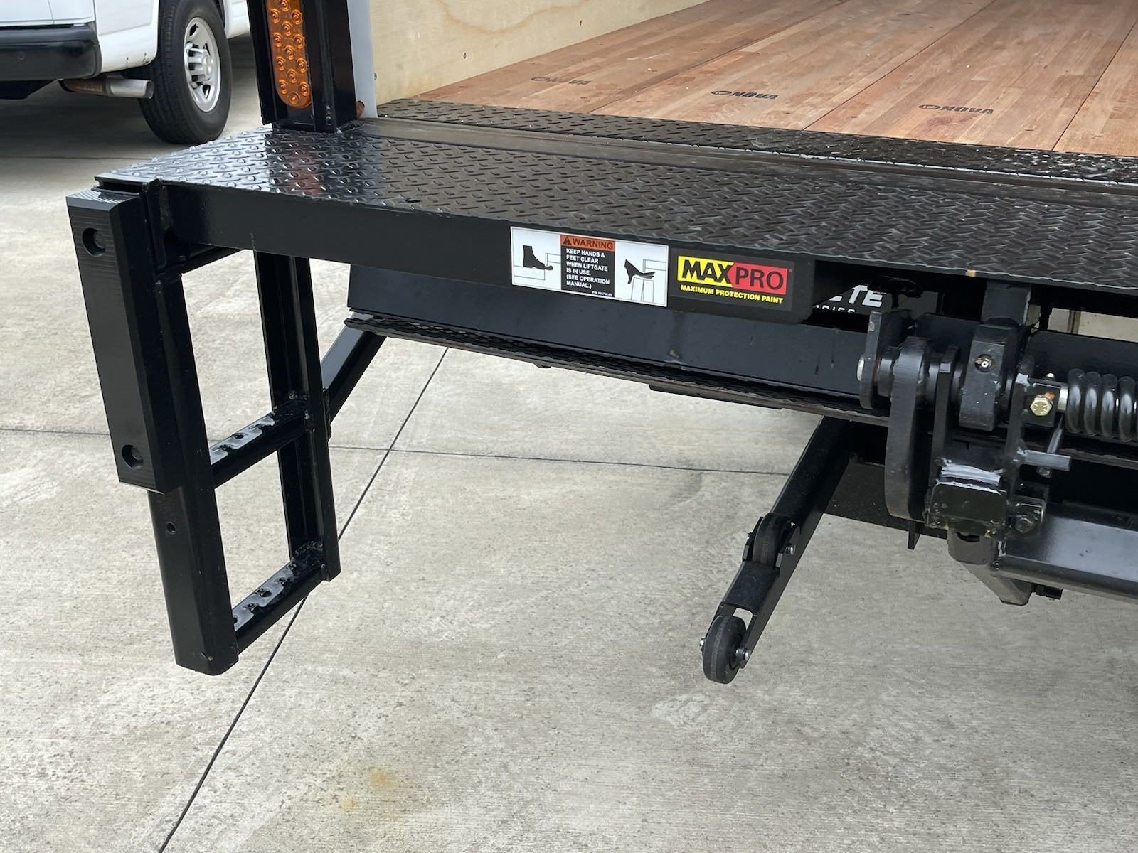 2023 Chevrolet 5500HD LCF Diesel Base