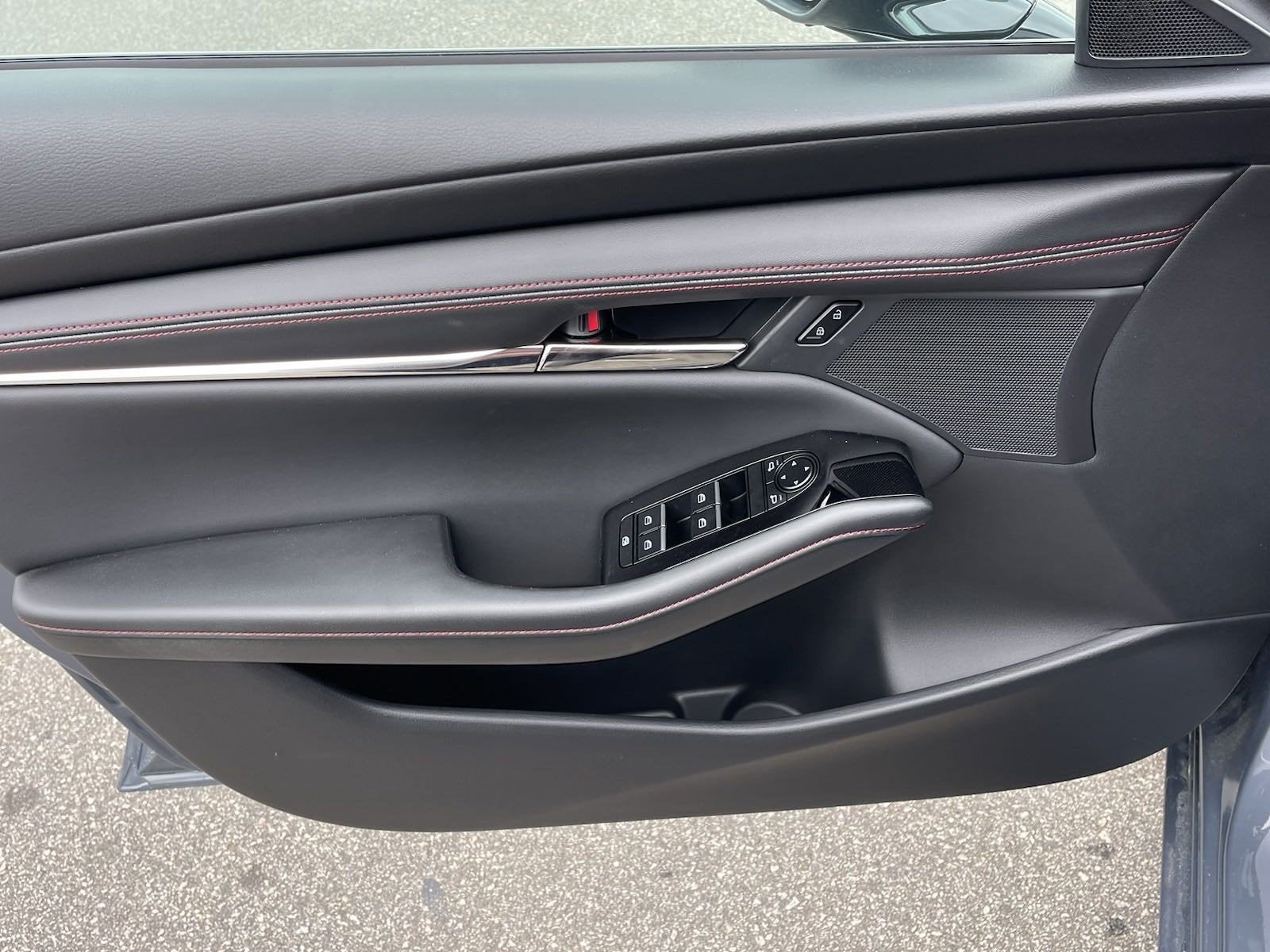 2024 Mazda Mazda3 Hatchback 2.5 S Carbon Edition