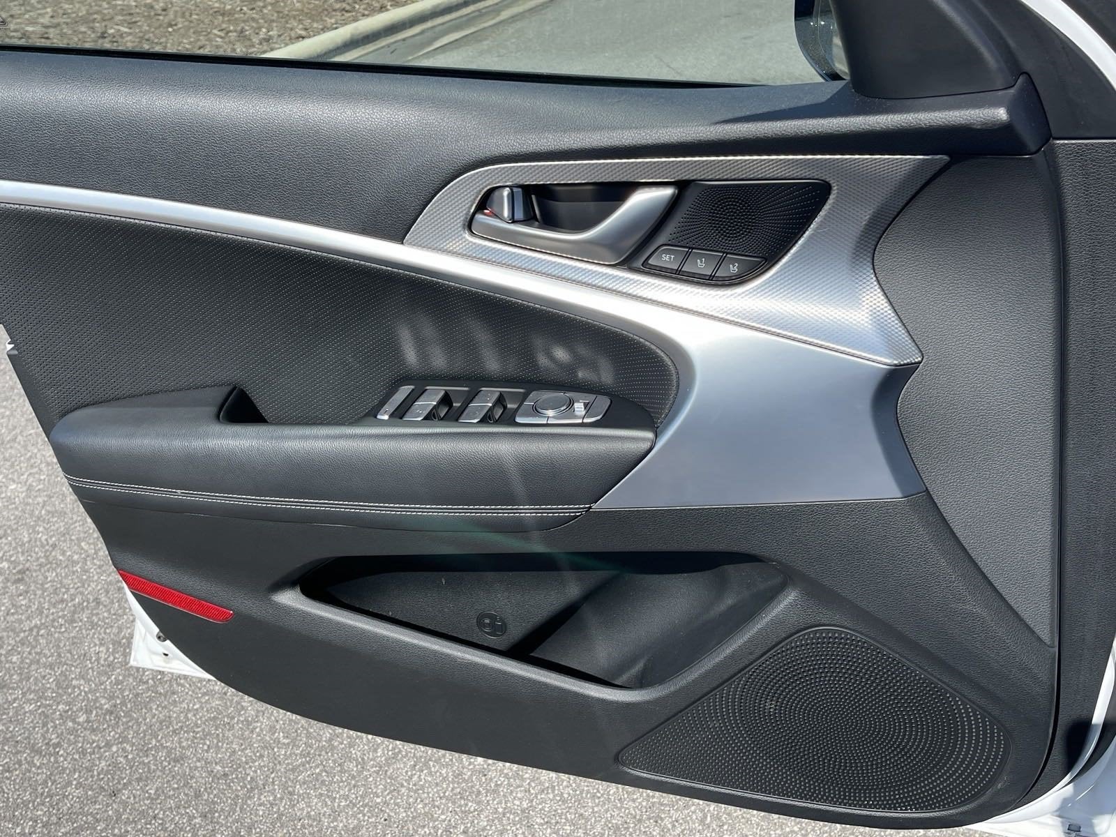 2023 Genesis G70 3.3T