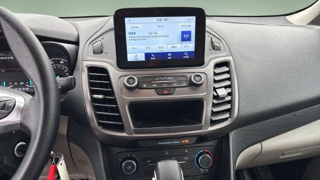 2023 Ford Transit Connect XLT