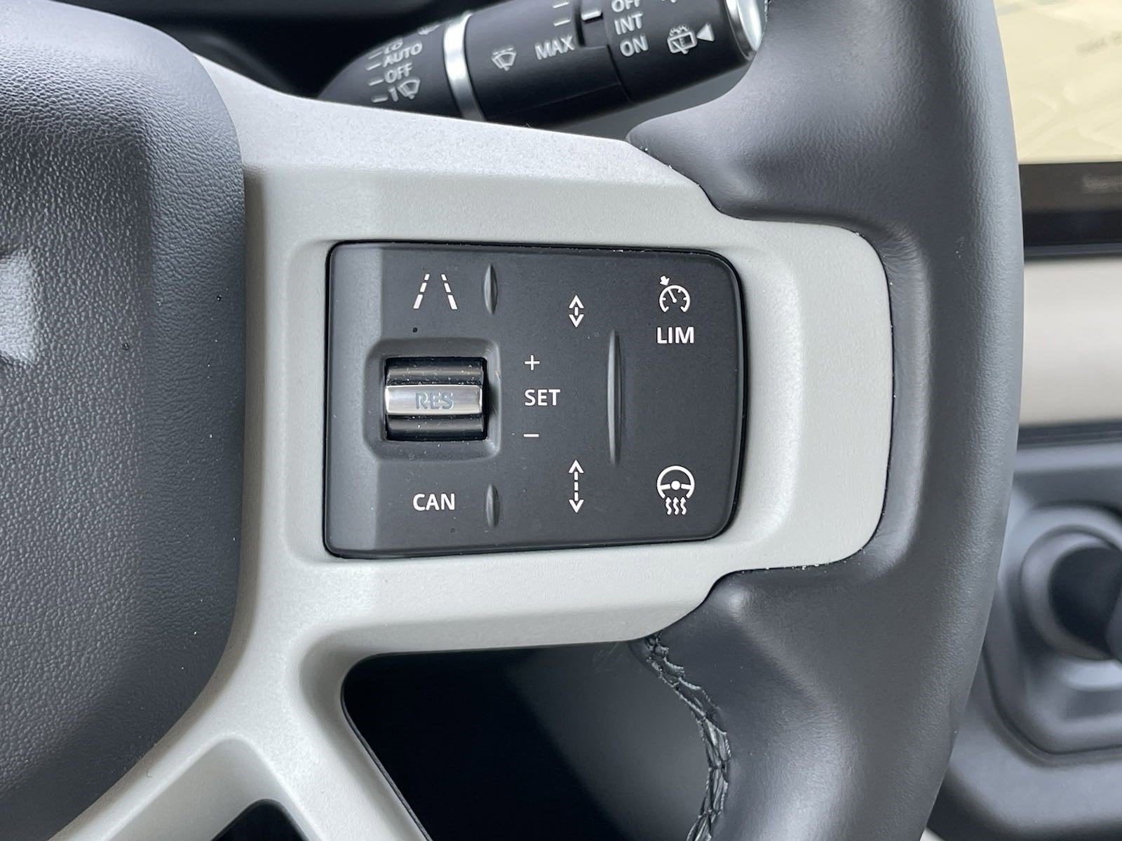 2024 Land Rover Defender S