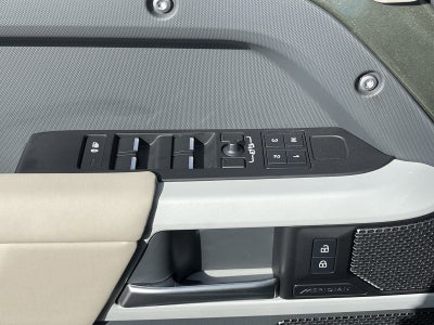 2024 Land Rover Defender S