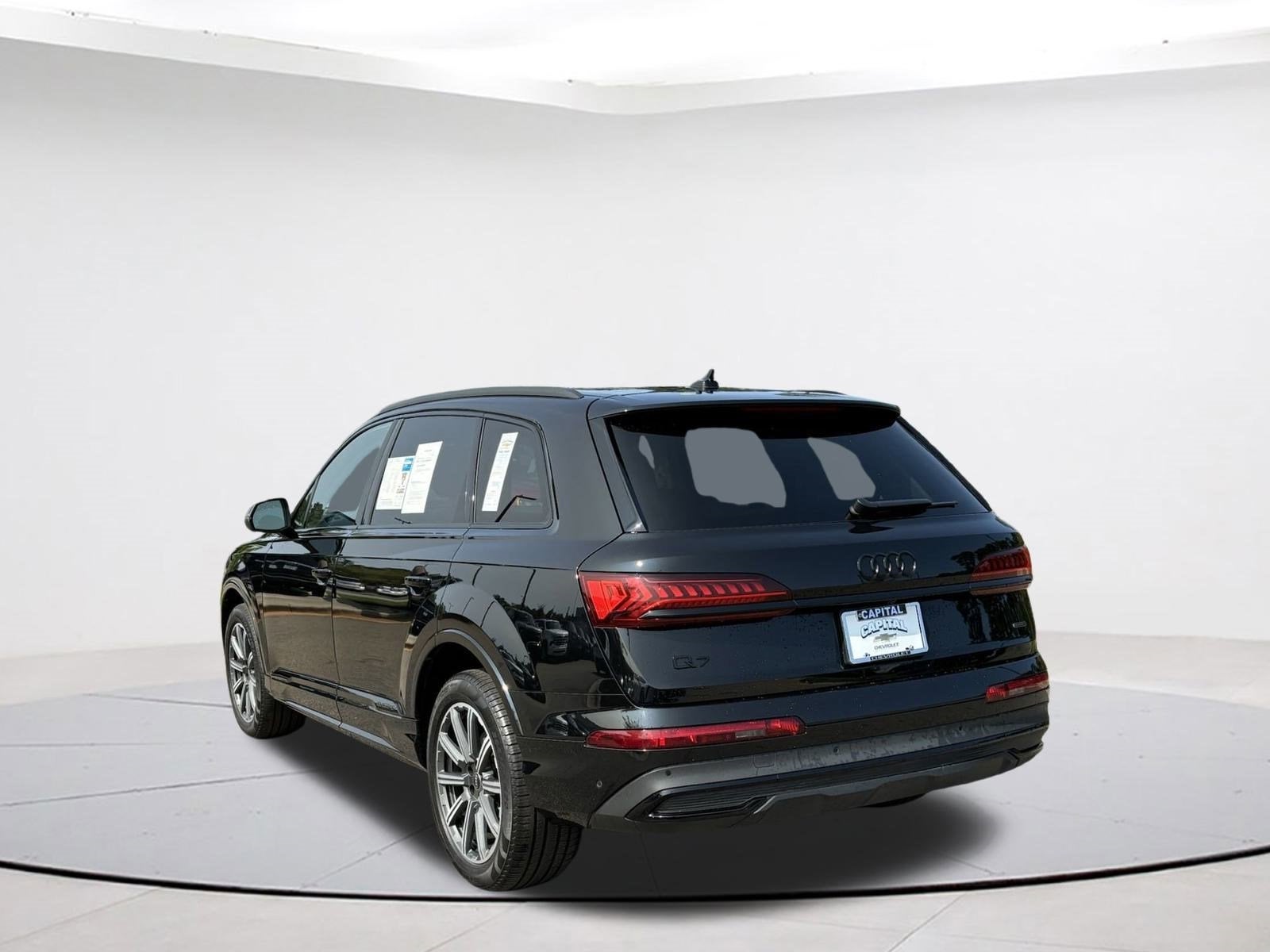 2023 Audi Q7 Premium Plus