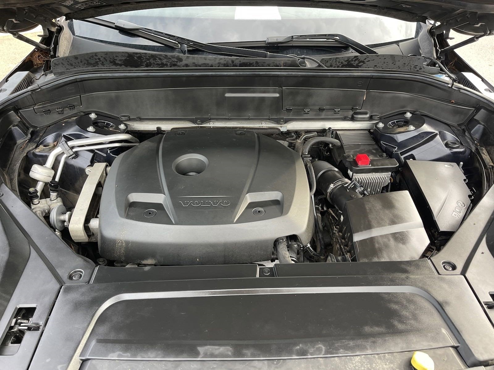 2017 Volvo XC90 Momentum