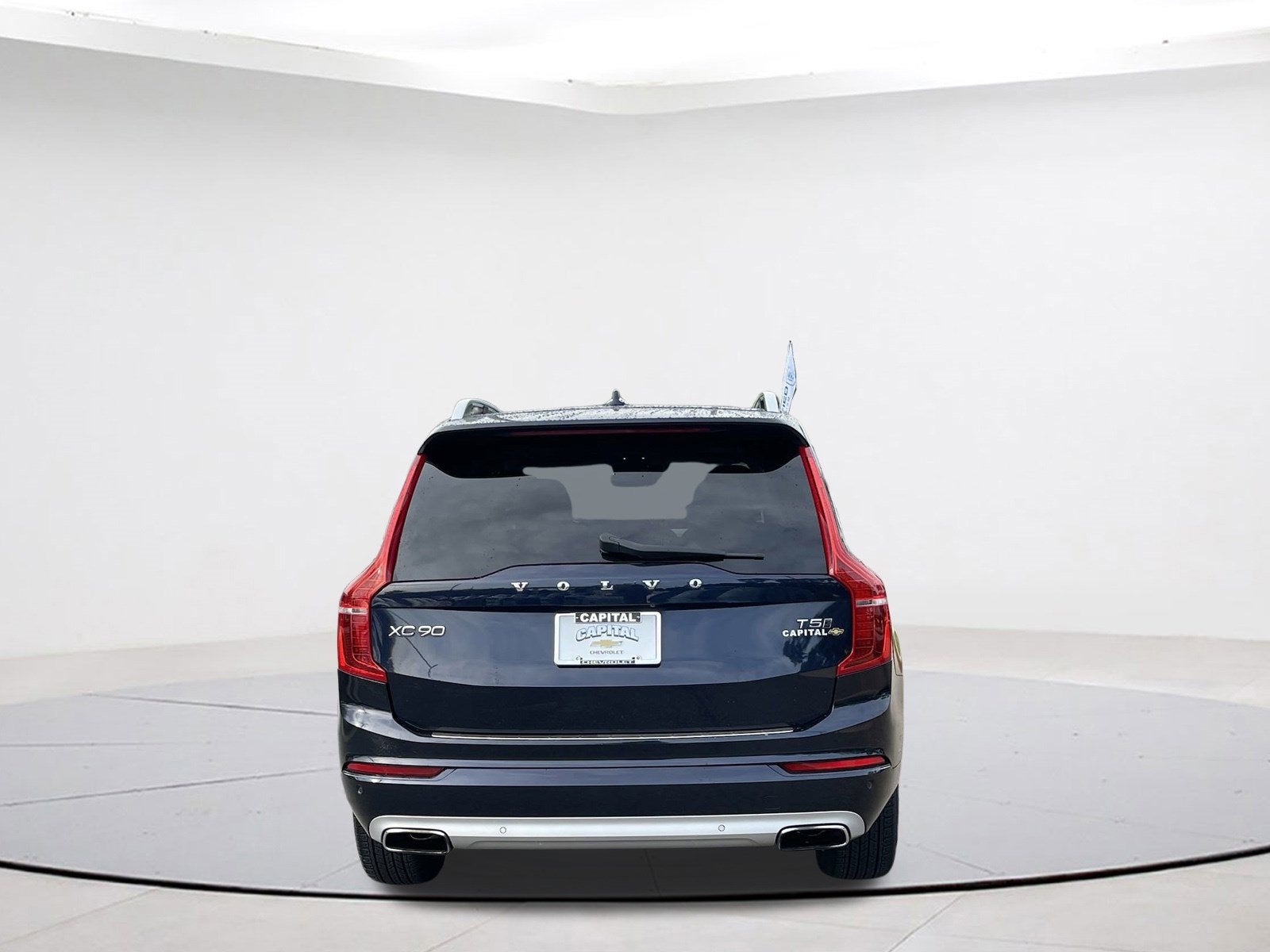 2017 Volvo XC90 Momentum