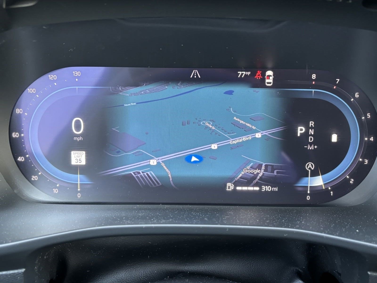 2024 Volvo XC40 B5 Core