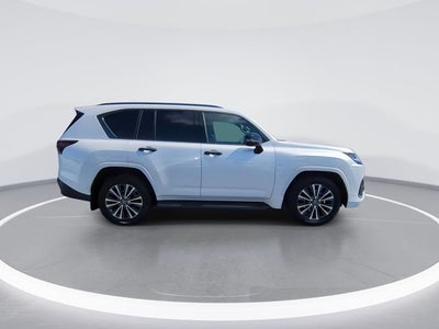 2024 Lexus LX 600 Premium