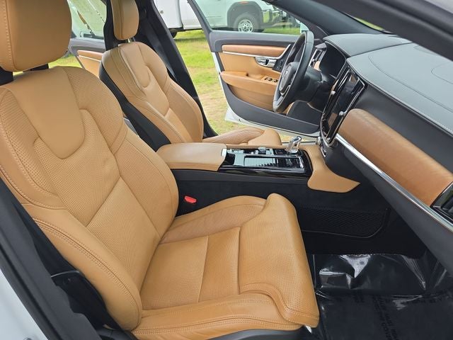 2018 Volvo S90 Hybrid T8 Inscription