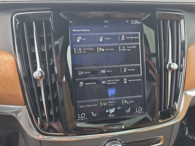 2018 Volvo S90 Hybrid T8 Inscription