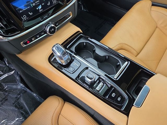 2018 Volvo S90 Hybrid T8 Inscription