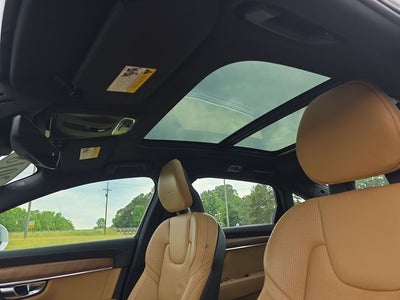 2018 Volvo S90 Hybrid T8 Inscription
