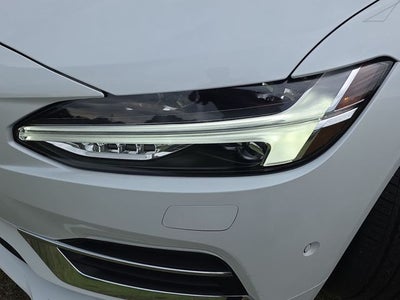 2018 Volvo S90 Hybrid T8 Inscription