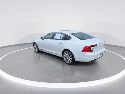 2018 Volvo S90 Hybrid T8 Inscription