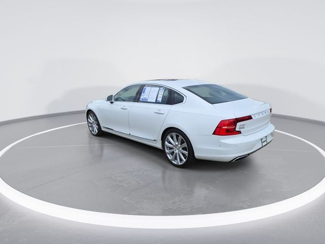 2018 Volvo S90 Hybrid T8 Inscription