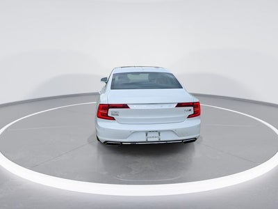 2018 Volvo S90 Hybrid T8 Inscription