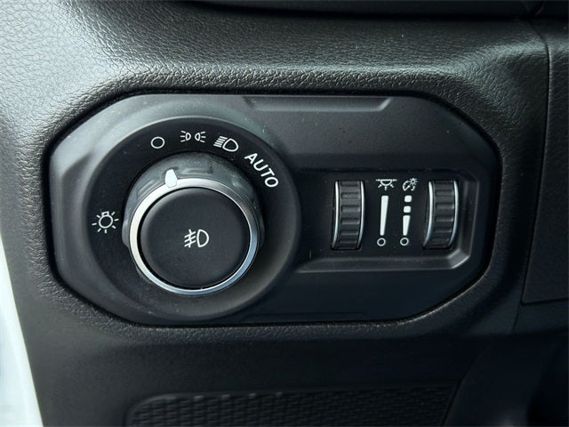 2022 Jeep Wrangler Unlimited Sahara Altitude 1 TOUCH POWER TOP
