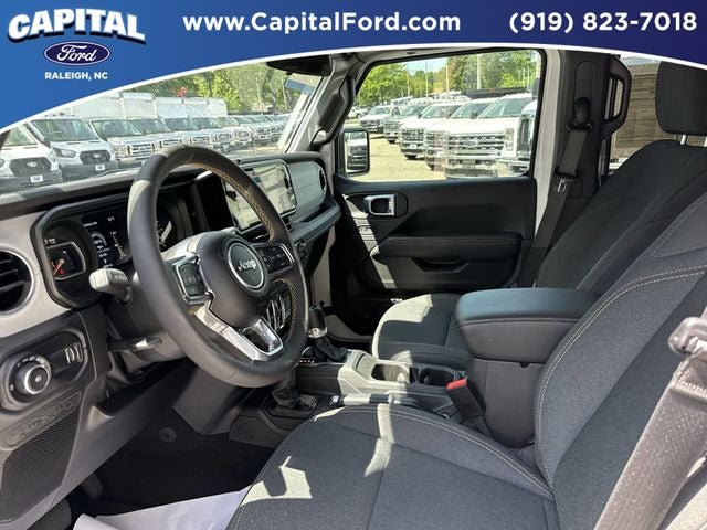 2024 Jeep Wrangler Sahara