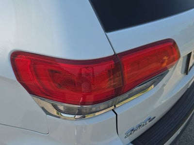 2019 Jeep Grand Cherokee Laredo E
