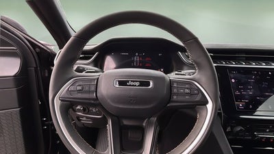 2025 Jeep Grand Cherokee Laredo X