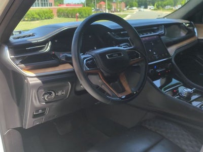 2022 Jeep Grand Cherokee Summit Reserve