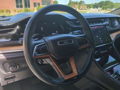 2022 Jeep Grand Cherokee Summit Reserve