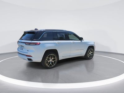 2022 Jeep Grand Cherokee Summit Reserve