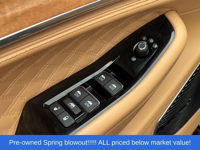 2022 Jeep Grand Cherokee Summit Reserve