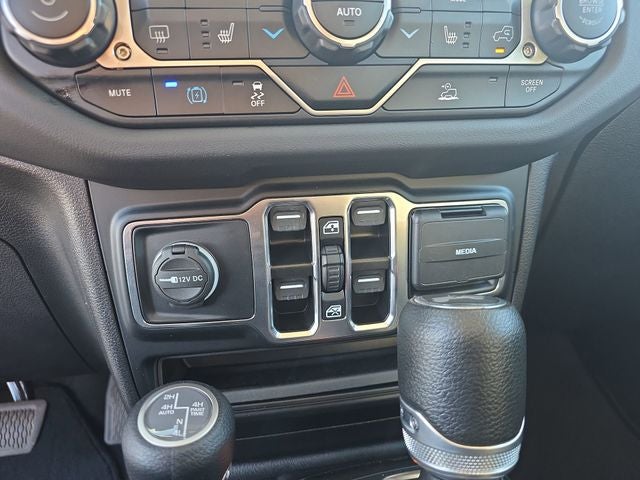 2024 Jeep Wrangler Sahara 4xe