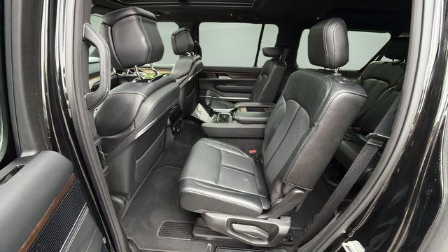 2024 Jeep Grand Wagoneer L Base
