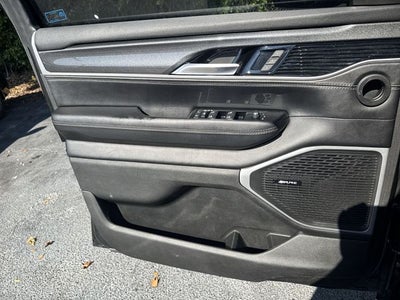 2022 Jeep Wagoneer Series I