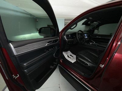 2022 Jeep Wagoneer Series III