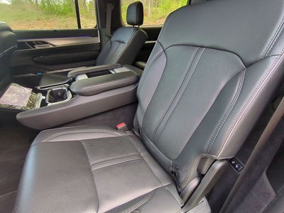 2023 Jeep Grand Wagoneer Series II