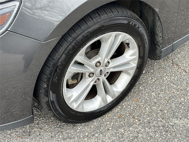 2018 Ford Taurus SEL