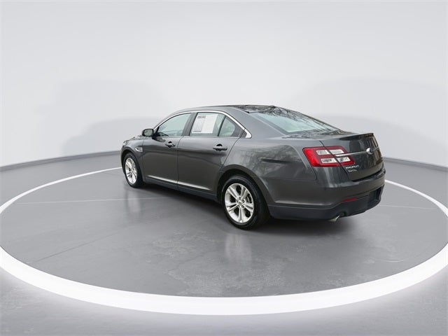 2018 Ford Taurus SEL