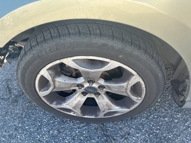 2012 Ford Taurus SEL