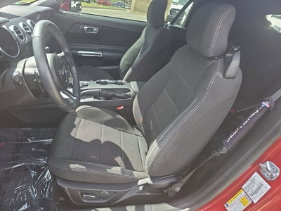 2017 Ford Mustang V6