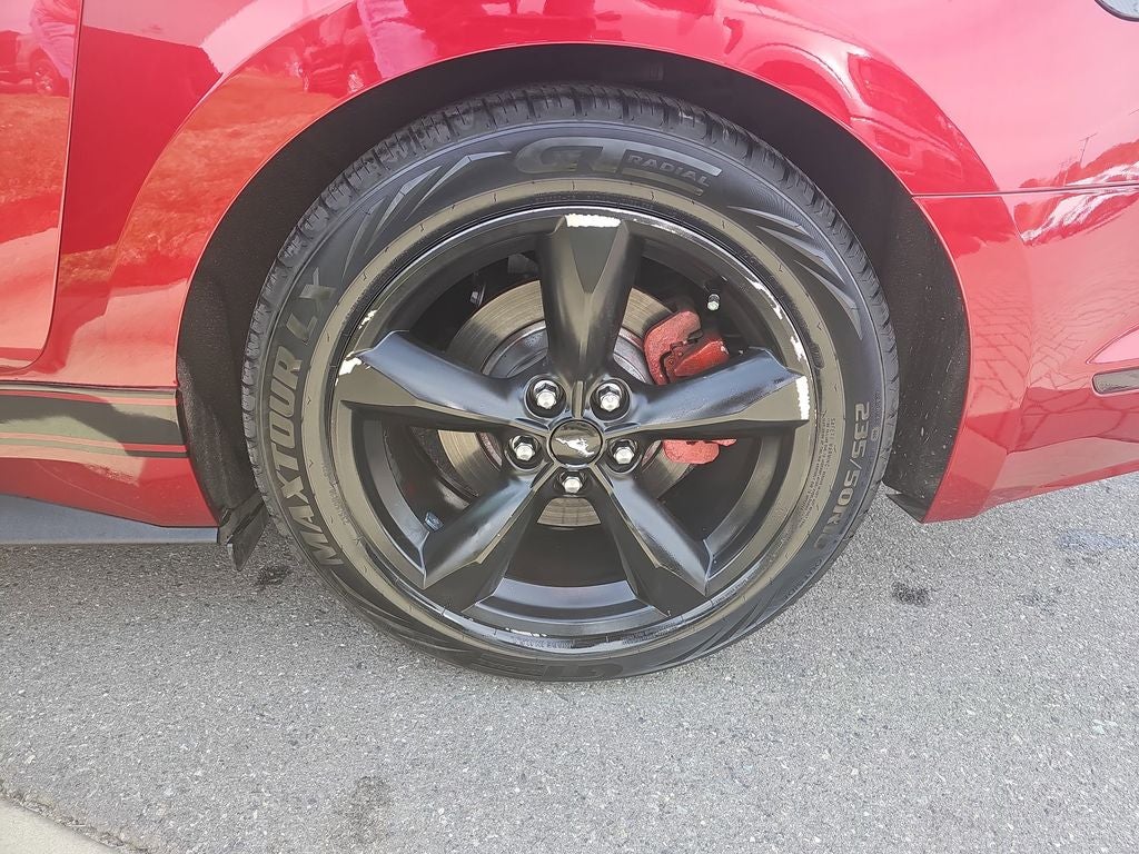 2017 Ford Mustang V6