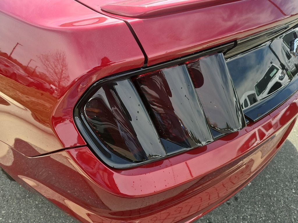 2017 Ford Mustang V6