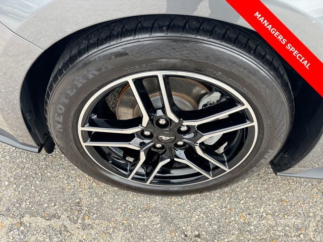 2022 Ford Mustang EcoBoost Premium