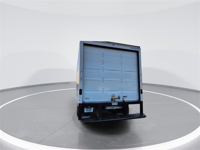 2023 Ford E-350SD Cutaway