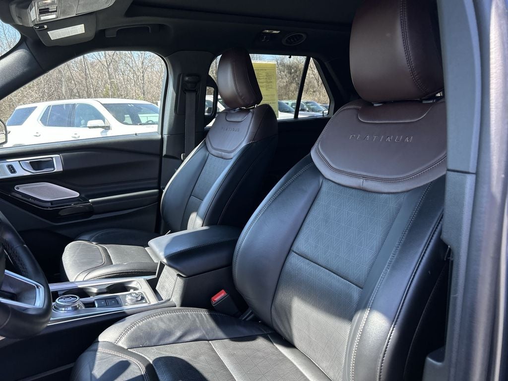 2023 Ford Explorer Platinum